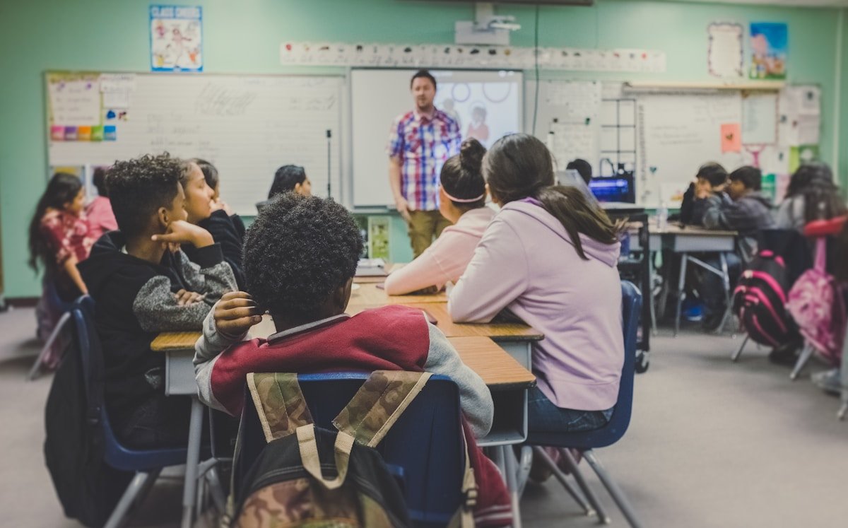 English learners and learning materials